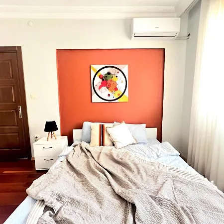 Apartment Wonder Homes- Spacious Flat, 4br, 4ac, 4 Mins To Taksim Square
